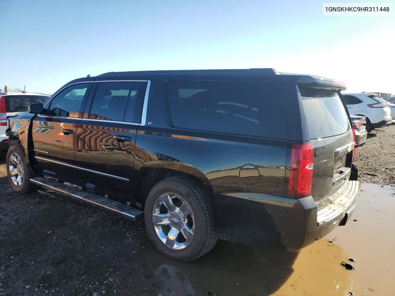 2017 Chevrolet Suburban K1500 Lt VIN: 1GNSKHKC9HR311448 Lot: 77896054