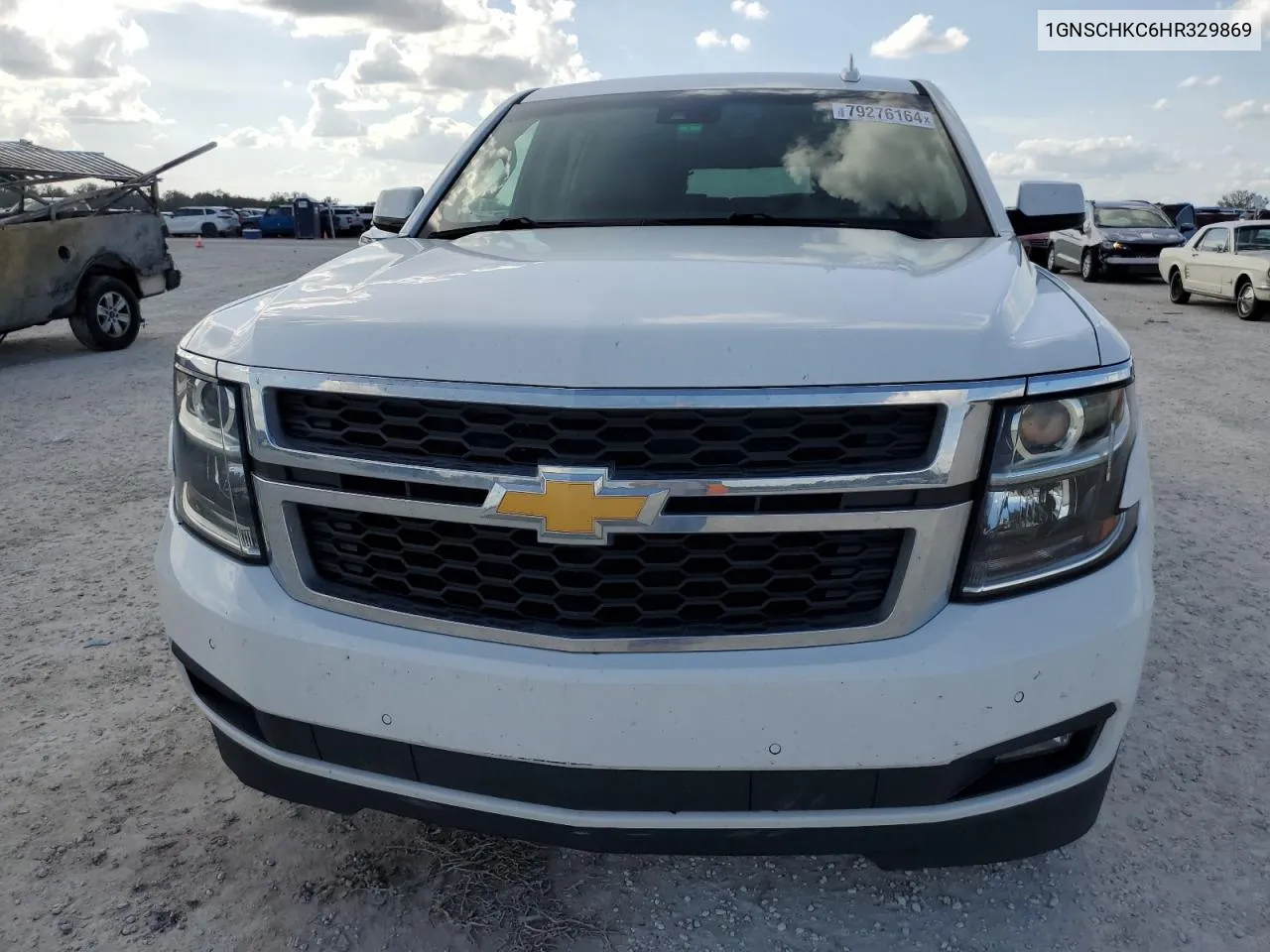 2017 Chevrolet Suburban C1500 Lt VIN: 1GNSCHKC6HR329869 Lot: 79276164