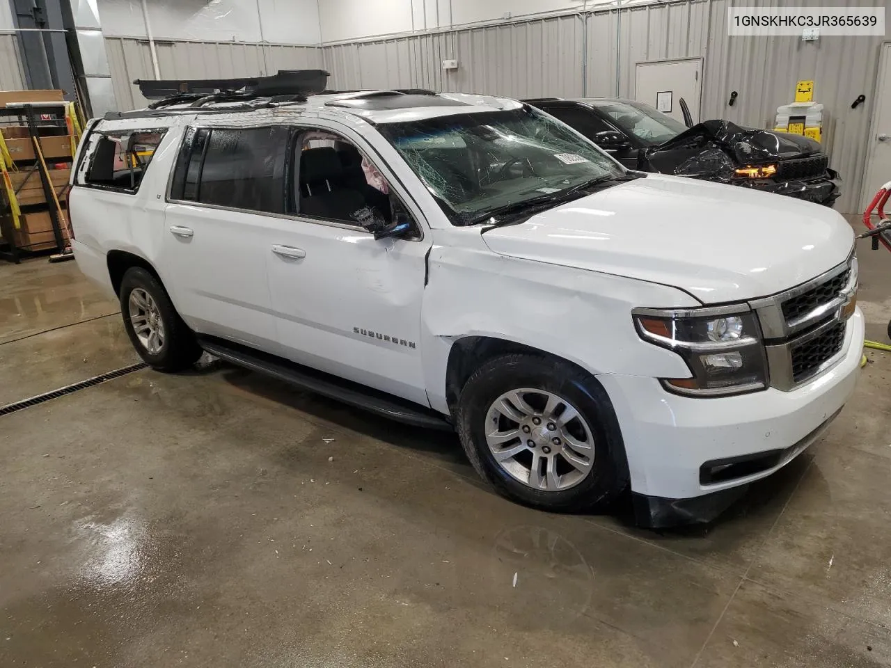 2018 Chevrolet Suburban K1500 Lt VIN: 1GNSKHKC3JR365639 Lot: 70625504