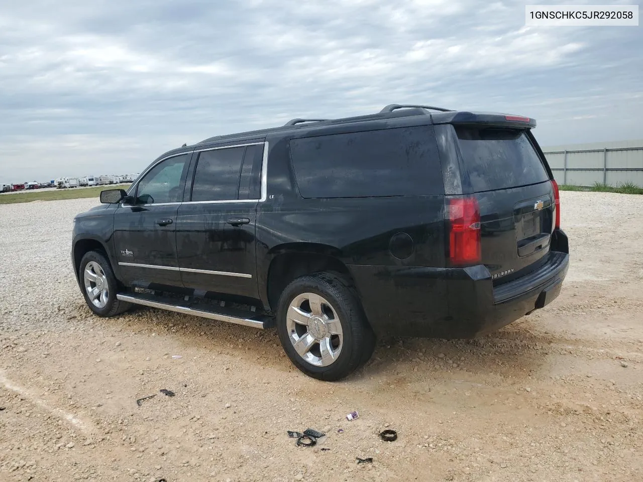 2018 Chevrolet Suburban C1500 Lt VIN: 1GNSCHKC5JR292058 Lot: 72232534