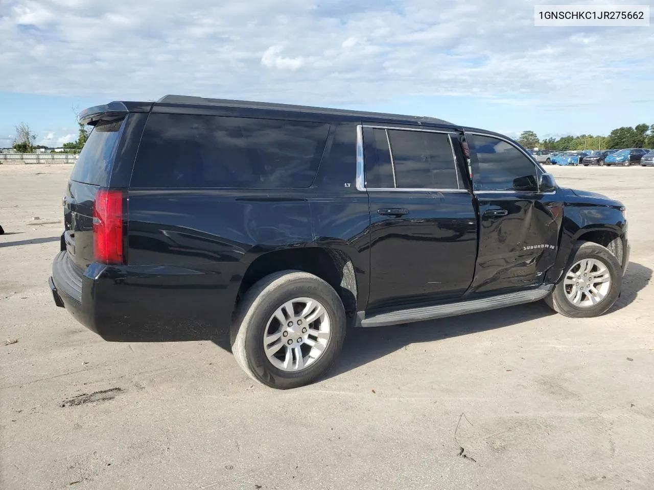 2018 Chevrolet Suburban C1500 Lt VIN: 1GNSCHKC1JR275662 Lot: 74755094