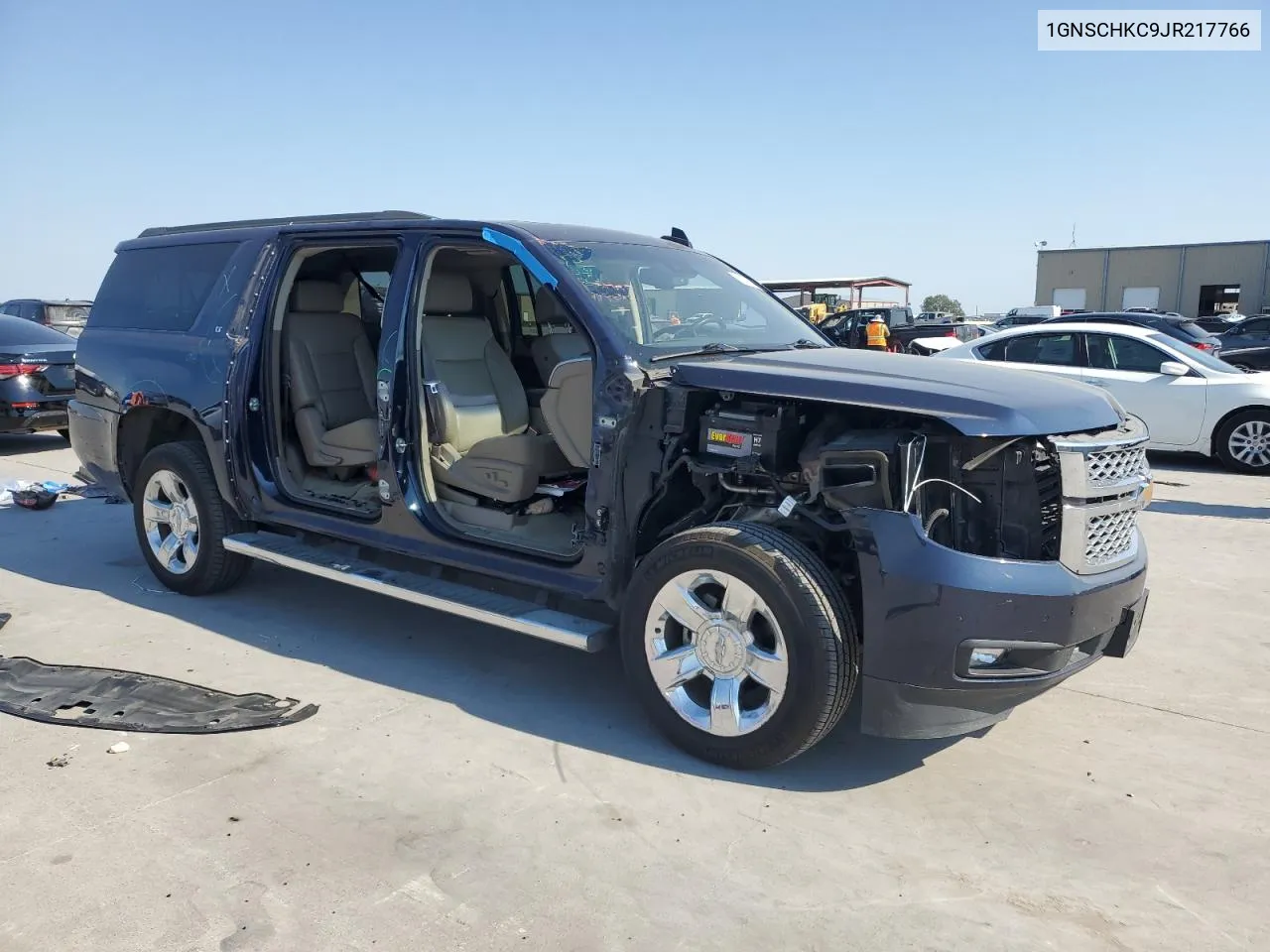 2018 Chevrolet Suburban C1500 Lt VIN: 1GNSCHKC9JR217766 Lot: 75172934