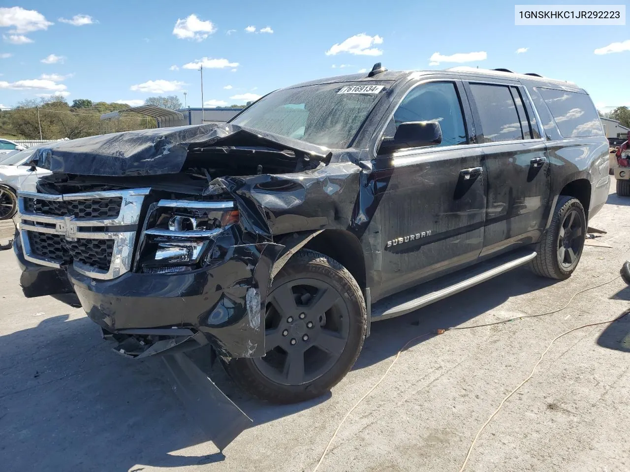 2018 Chevrolet Suburban K1500 Lt VIN: 1GNSKHKC1JR292223 Lot: 76169134