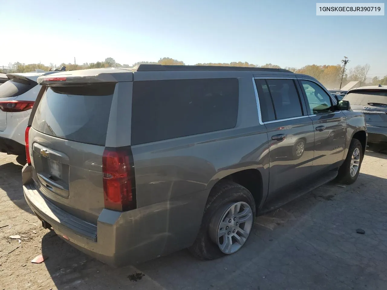 2018 Chevrolet Suburban K1500 Ls VIN: 1GNSKGEC8JR390719 Lot: 77217534