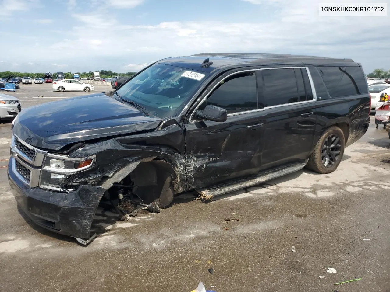 1GNSKHKC0KR104762 2019 Chevrolet Suburban K1500 Lt