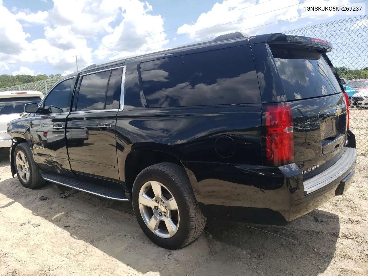 2019 Chevrolet Suburban K1500 Premier VIN: 1GNSKJKC6KR269237 Lot: 61420764