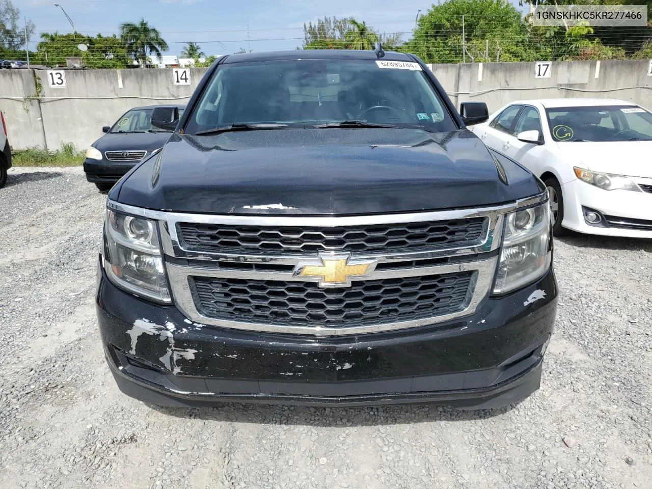 1GNSKHKC5KR277466 2019 Chevrolet Suburban K1500 Lt