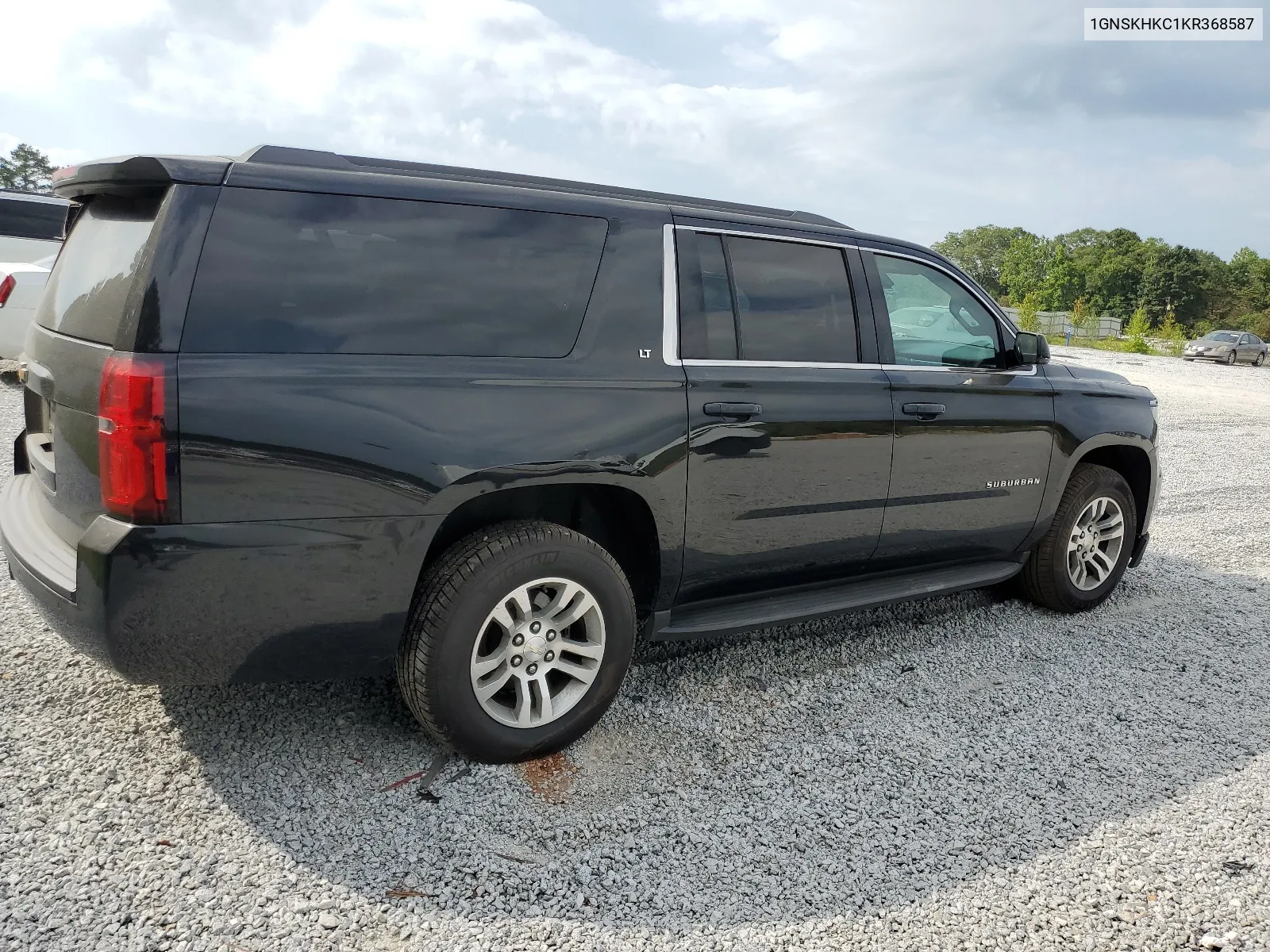 2019 Chevrolet Suburban K1500 Lt VIN: 1GNSKHKC1KR368587 Lot: 67165534