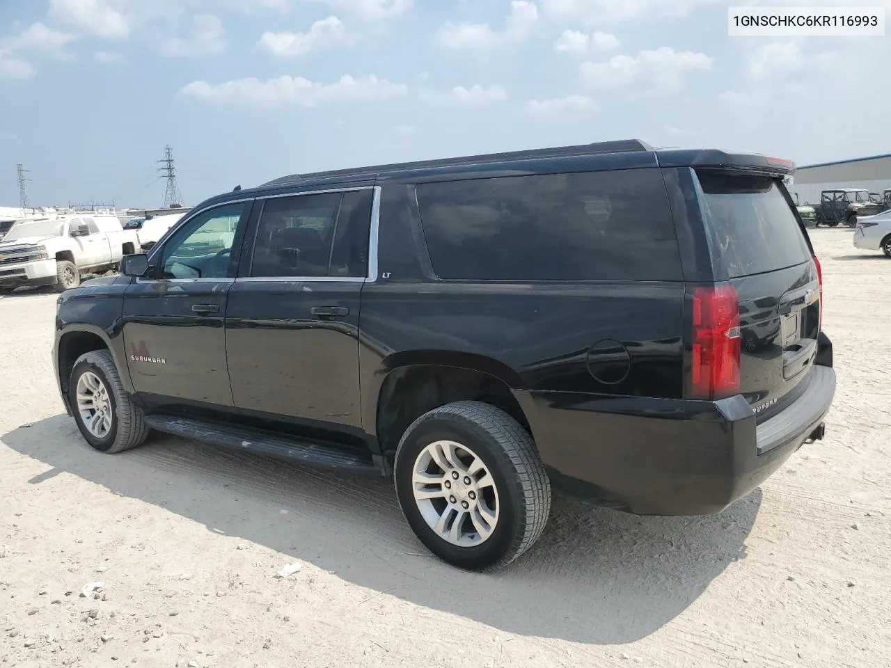 1GNSCHKC6KR116993 2019 Chevrolet Suburban C1500 Lt