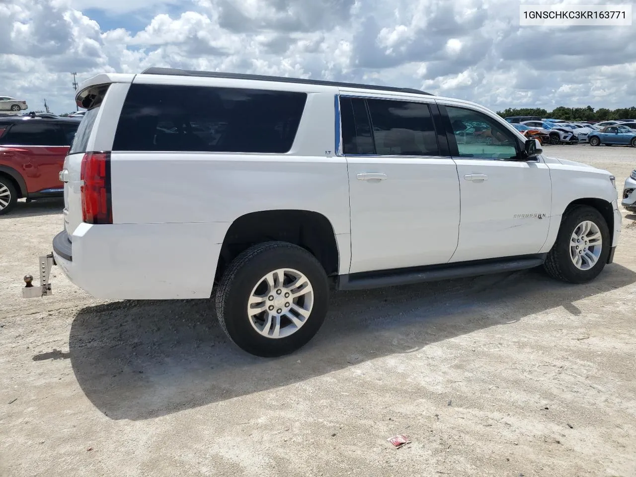 2019 Chevrolet Suburban C1500 Lt VIN: 1GNSCHKC3KR163771 Lot: 69765964