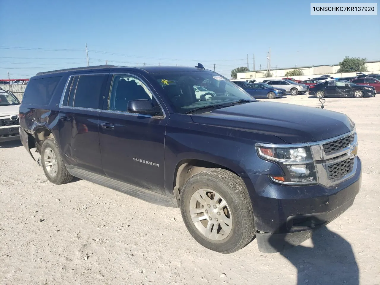 2019 Chevrolet Suburban C1500 Lt VIN: 1GNSCHKC7KR137920 Lot: 71219584