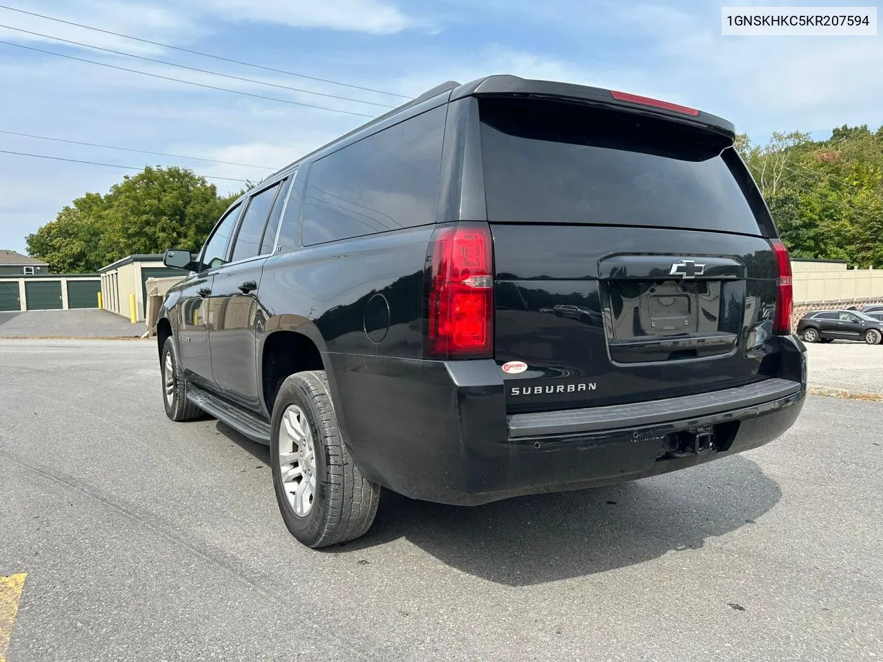 2019 Chevrolet Suburban K1500 Lt VIN: 1GNSKHKC5KR207594 Lot: 72364284