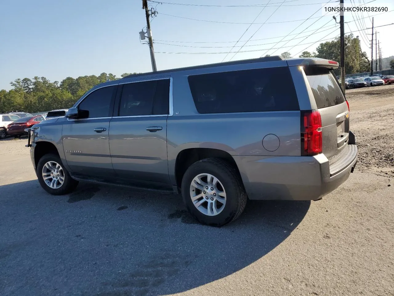 2019 Chevrolet Suburban K1500 Lt VIN: 1GNSKHKC9KR382690 Lot: 74473334