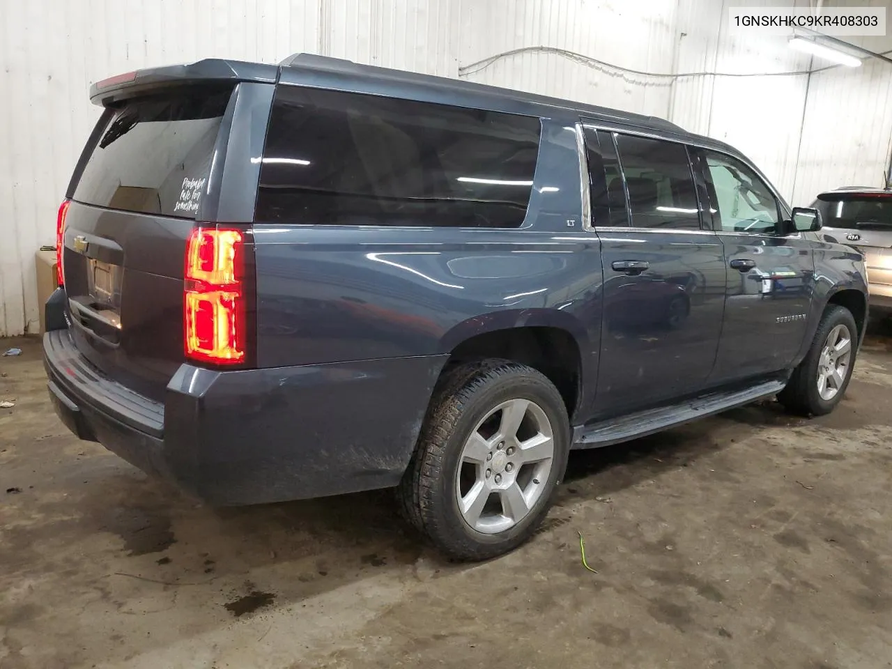 2019 Chevrolet Suburban K1500 Lt VIN: 1GNSKHKC9KR408303 Lot: 78383584