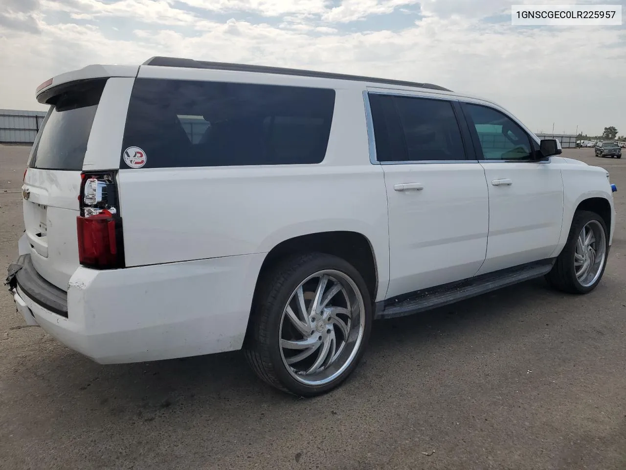 2020 Chevrolet Suburban C1500 Ls VIN: 1GNSCGEC0LR225957 Lot: 64193324