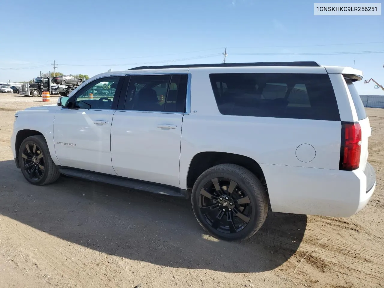 2020 Chevrolet Suburban K1500 Lt VIN: 1GNSKHKC9LR256251 Lot: 73937114