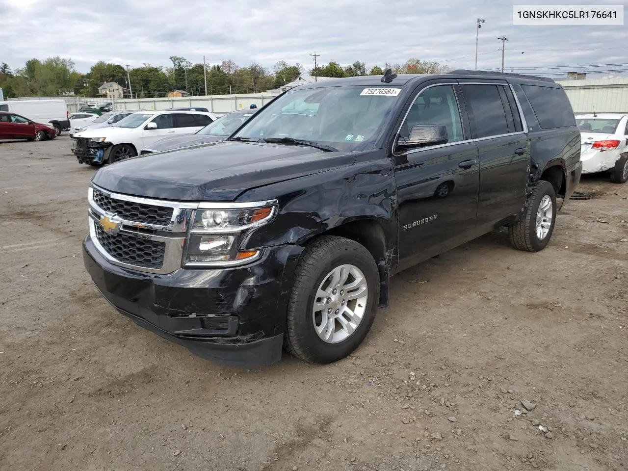 1GNSKHKC5LR176641 2020 Chevrolet Suburban K1500 Lt