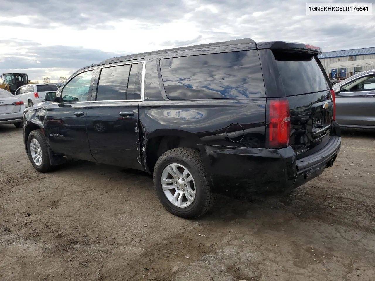 1GNSKHKC5LR176641 2020 Chevrolet Suburban K1500 Lt