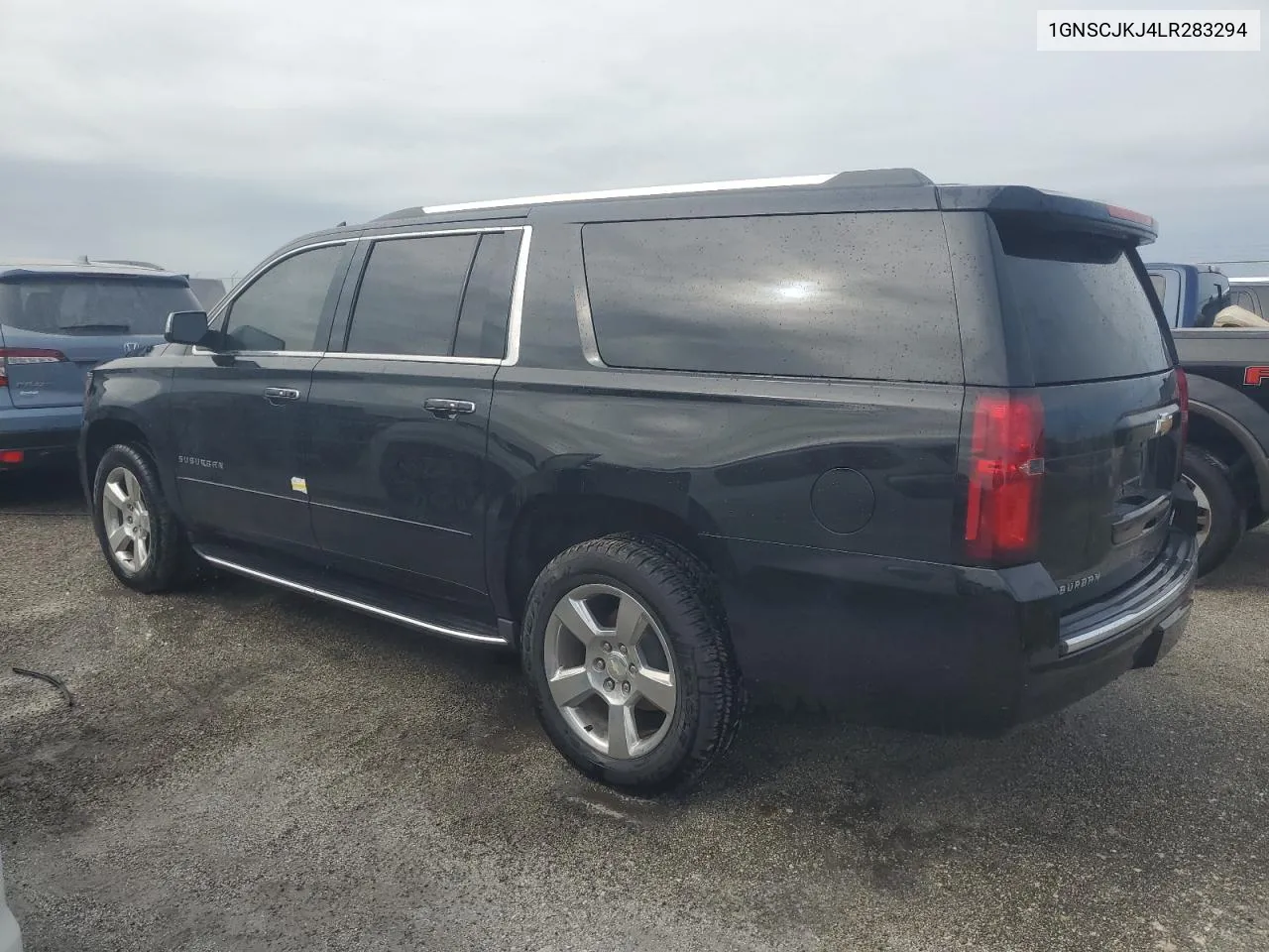 2020 Chevrolet Suburban C1500 Premier VIN: 1GNSCJKJ4LR283294 Lot: 75355194