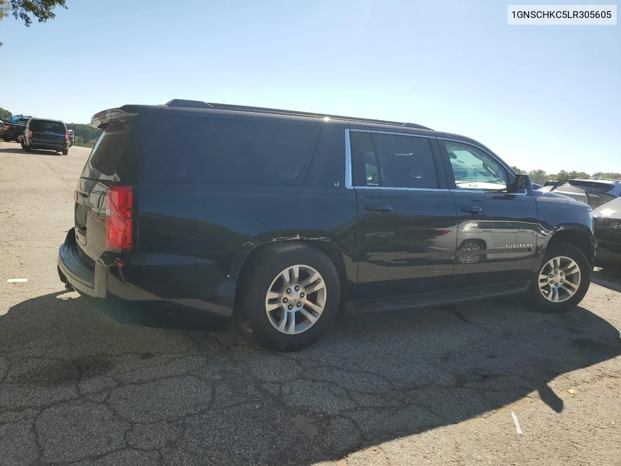 2020 Chevrolet Suburban C1500 Lt VIN: 1GNSCHKC5LR305605 Lot: 75447164