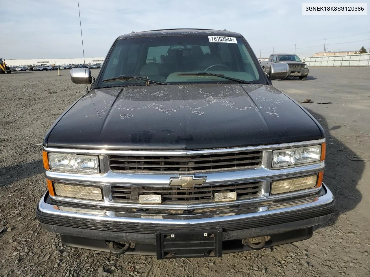 1995 Chevrolet Tahoe K1500 VIN: 3GNEK18K8SG120386 Lot: 76102644