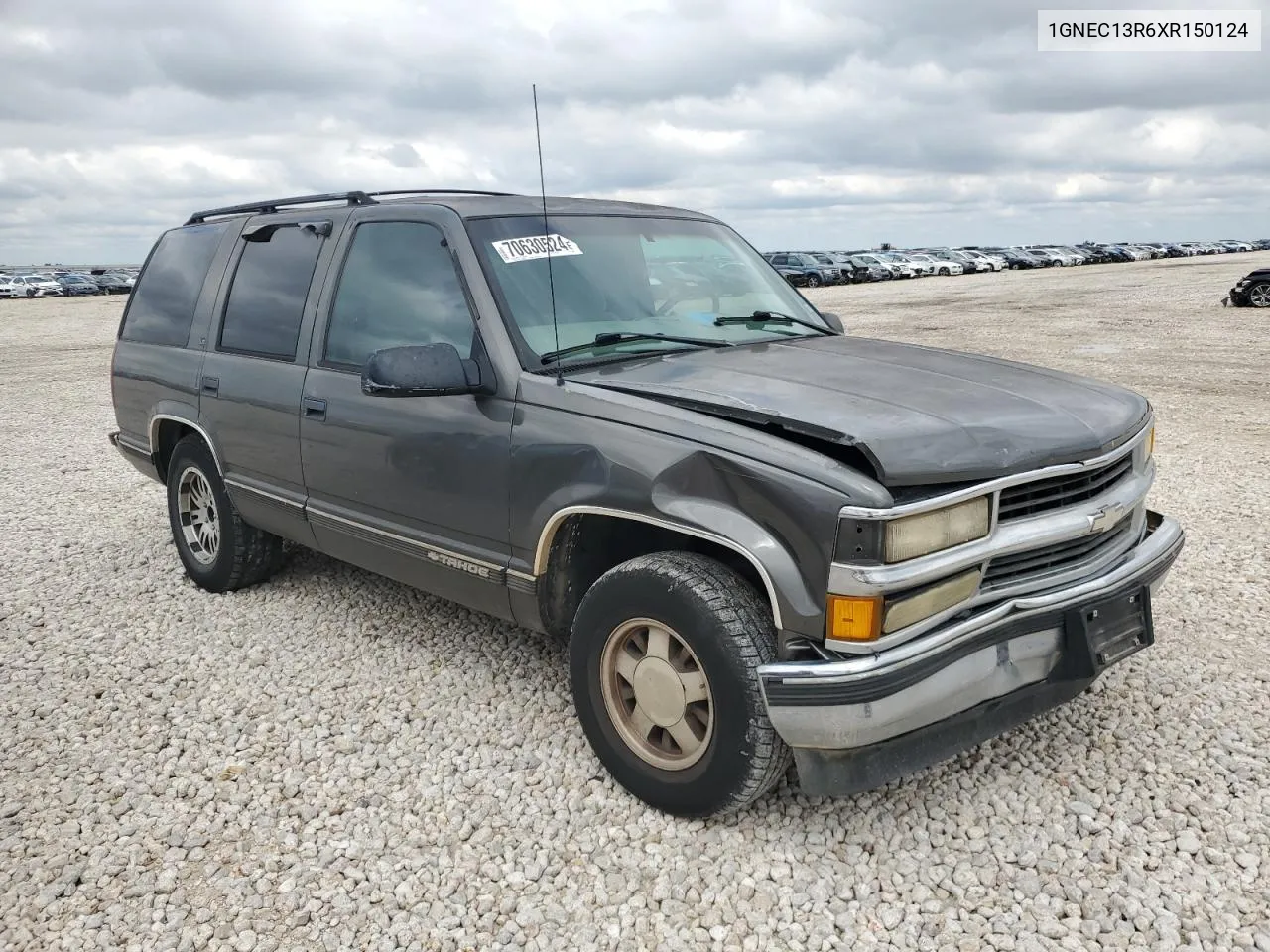 1999 Chevrolet Tahoe C1500 VIN: 1GNEC13R6XR150124 Lot: 70630524