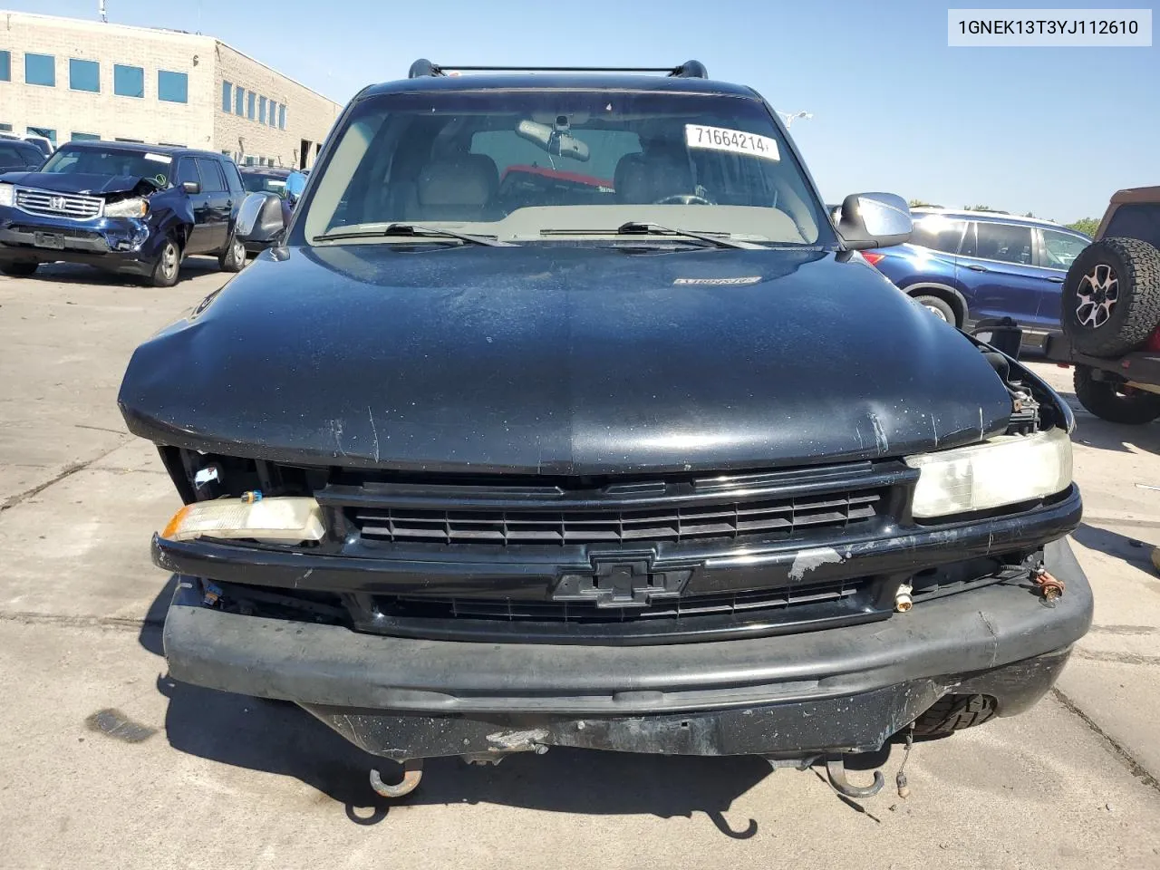 2000 Chevrolet Tahoe K1500 VIN: 1GNEK13T3YJ112610 Lot: 71664214