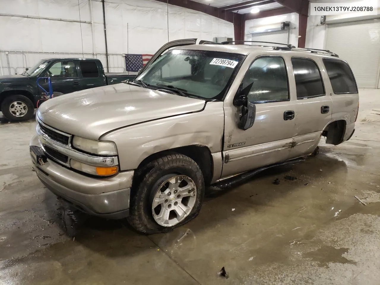 2000 Chevrolet Tahoe K1500 VIN: 1GNEK13T9YJ208788 Lot: 72799794