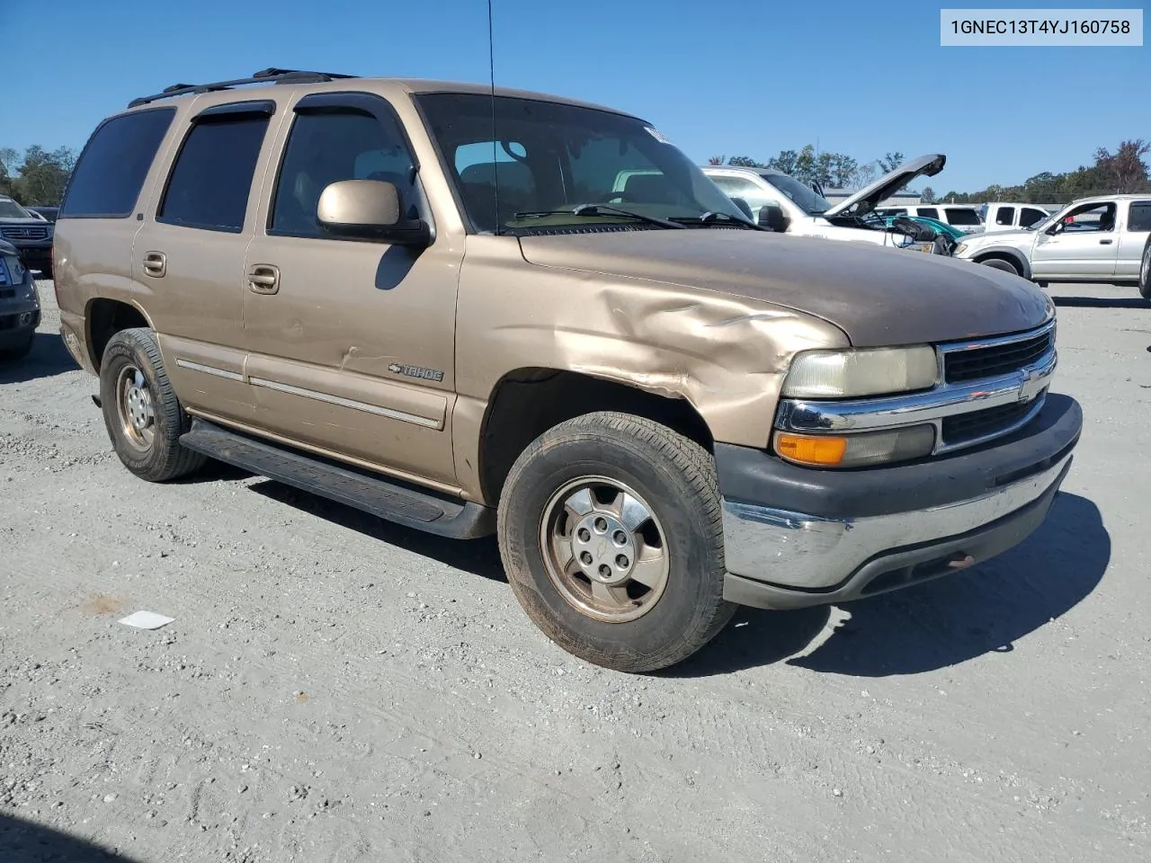 2000 Chevrolet Tahoe C1500 VIN: 1GNEC13T4YJ160758 Lot: 73355294