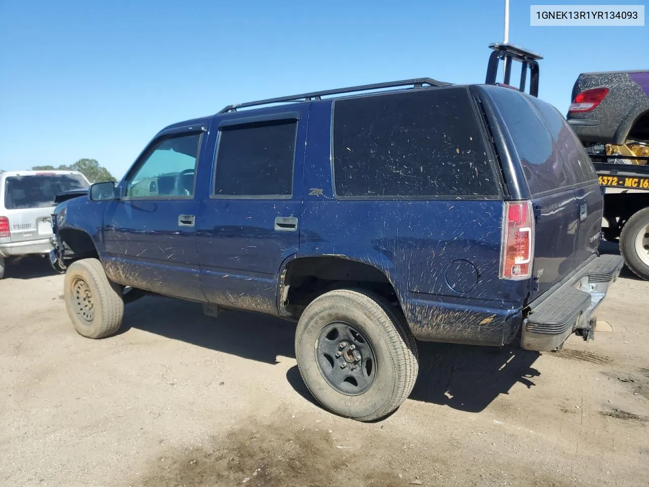 2000 Chevrolet Tahoe K1500 VIN: 1GNEK13R1YR134093 Lot: 76780264