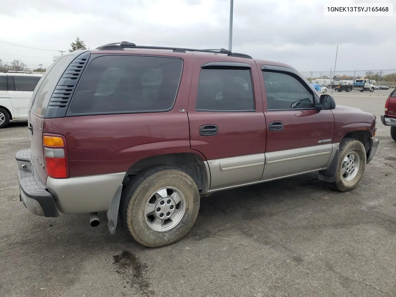 2000 Chevrolet Tahoe K1500 VIN: 1GNEK13T5YJ165468 Lot: 78661544