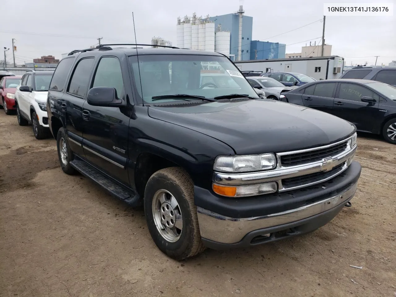 2001 Chevrolet Tahoe K1500 VIN: 1GNEK13T41J136176 Lot: 45005814