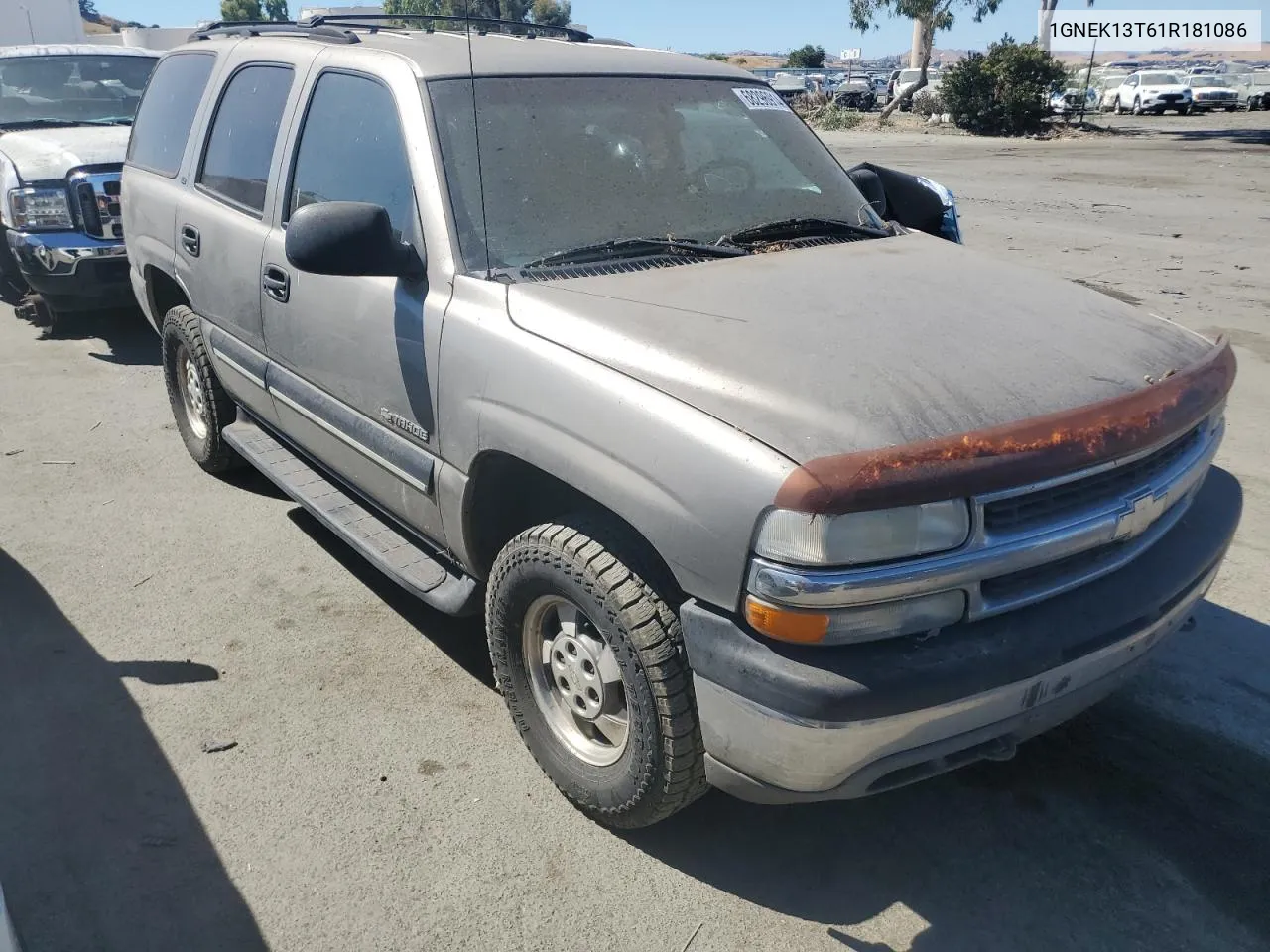 2001 Chevrolet Tahoe K1500 VIN: 1GNEK13T61R181086 Lot: 68296914