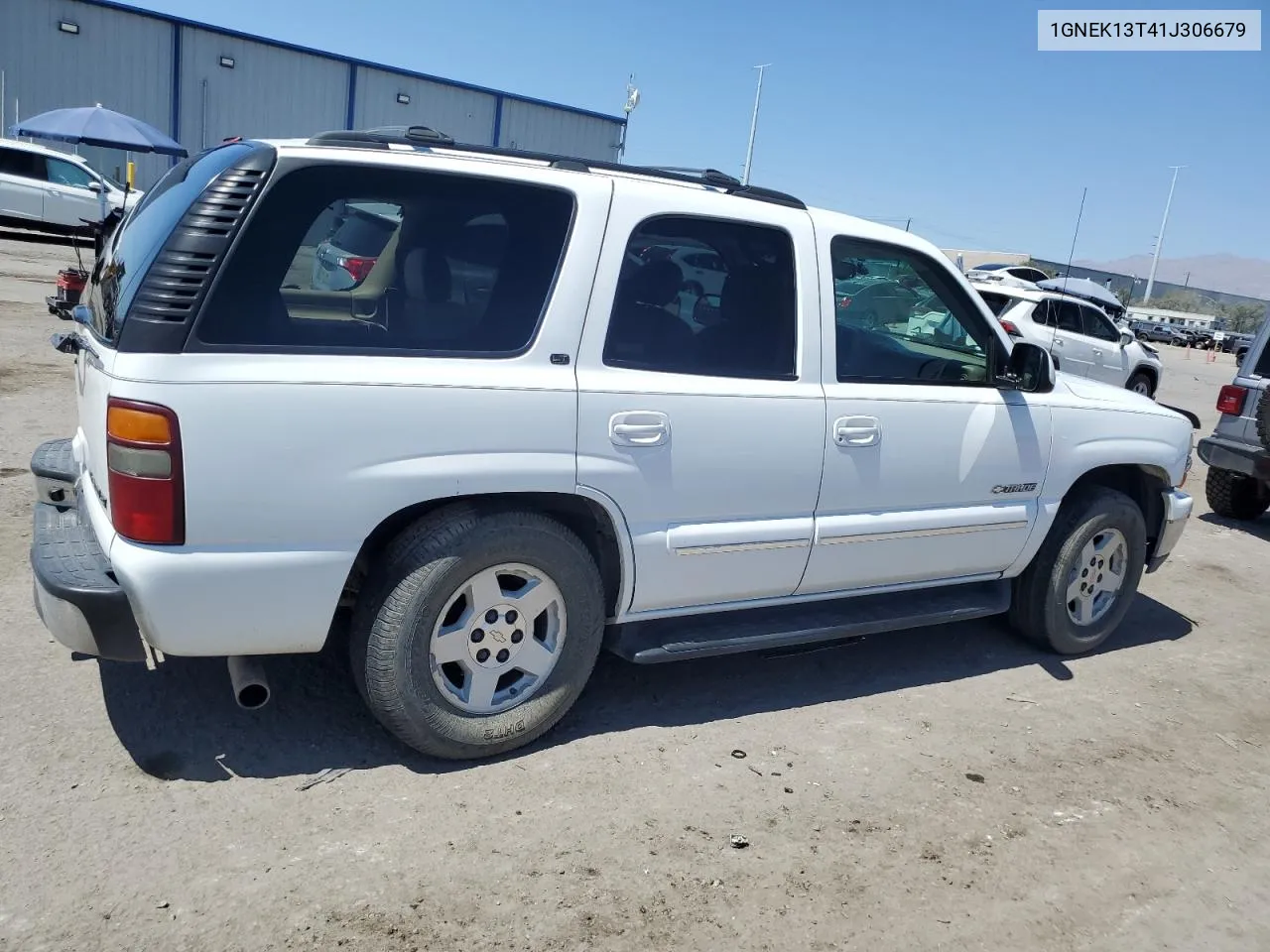 2001 Chevrolet Tahoe K1500 VIN: 1GNEK13T41J306679 Lot: 68559724