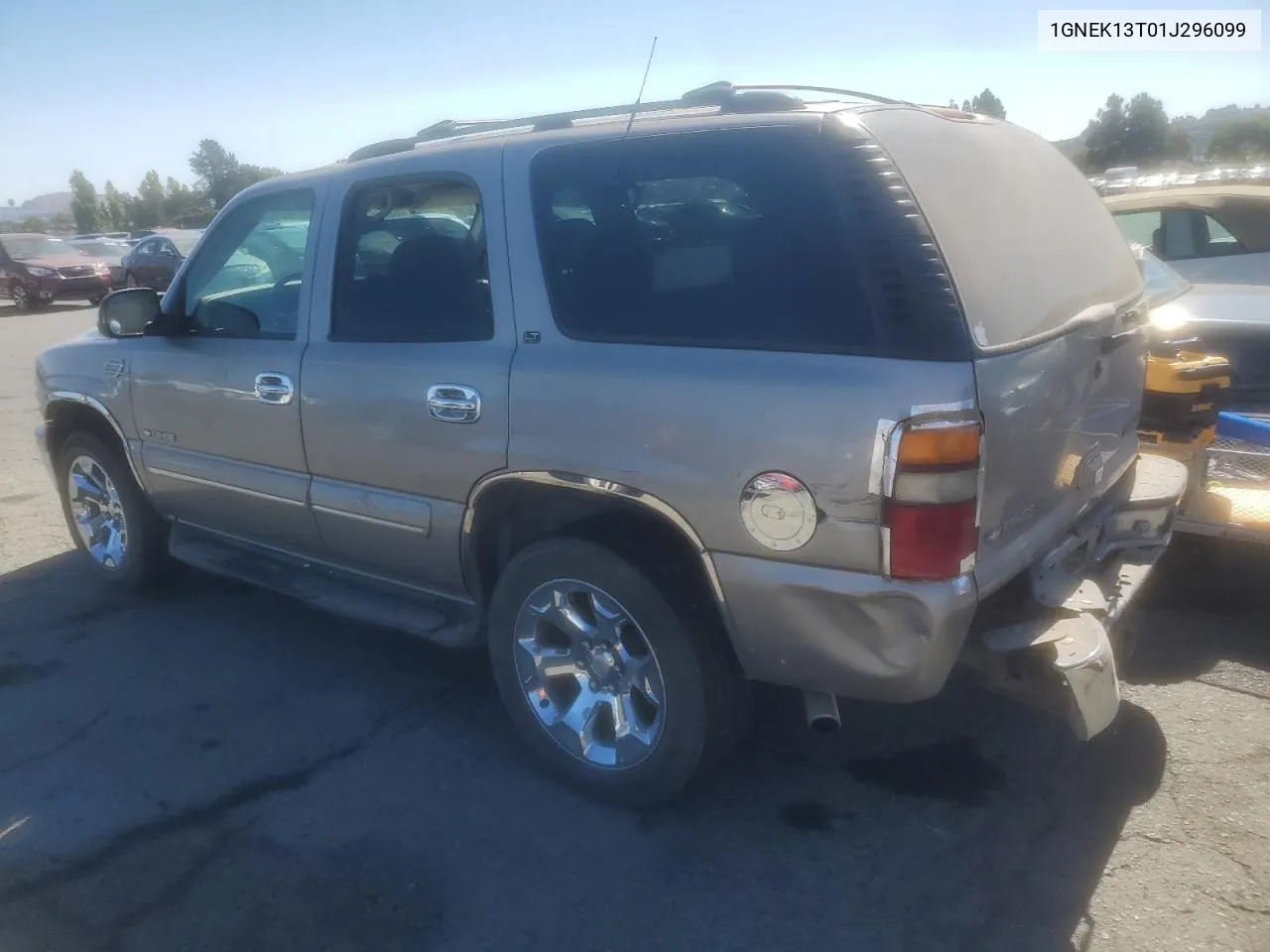 2001 Chevrolet Tahoe K1500 VIN: 1GNEK13T01J296099 Lot: 69708584