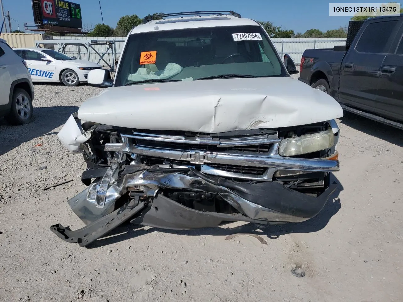 2001 Chevrolet Tahoe C1500 VIN: 1GNEC13TX1R115475 Lot: 72407354