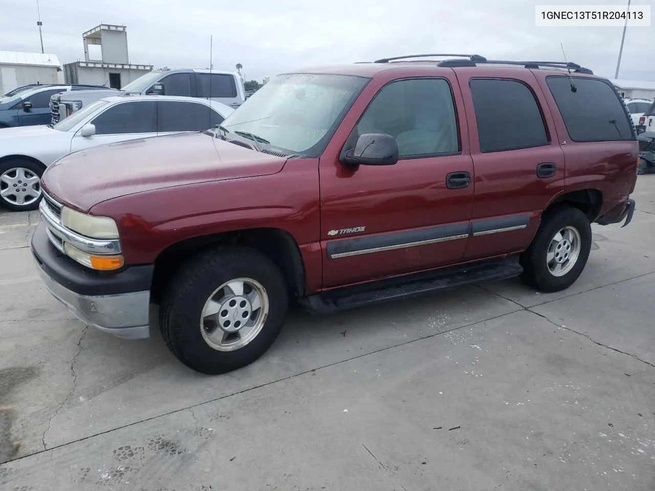 2001 Chevrolet Tahoe C1500 VIN: 1GNEC13T51R204113 Lot: 74523614