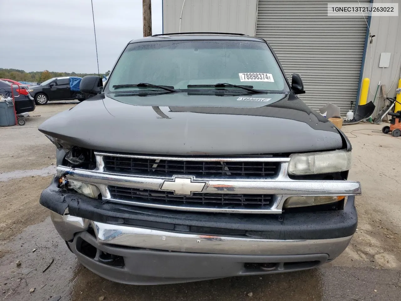 1GNEC13T21J263022 2001 Chevrolet Tahoe C1500