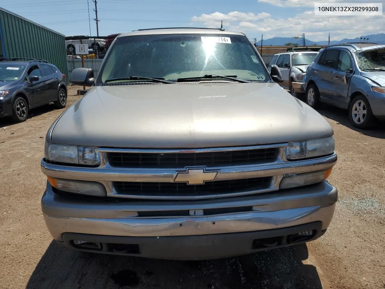 2002 Chevrolet Tahoe K1500 VIN: 1GNEK13ZX2R299308 Lot: 62135714