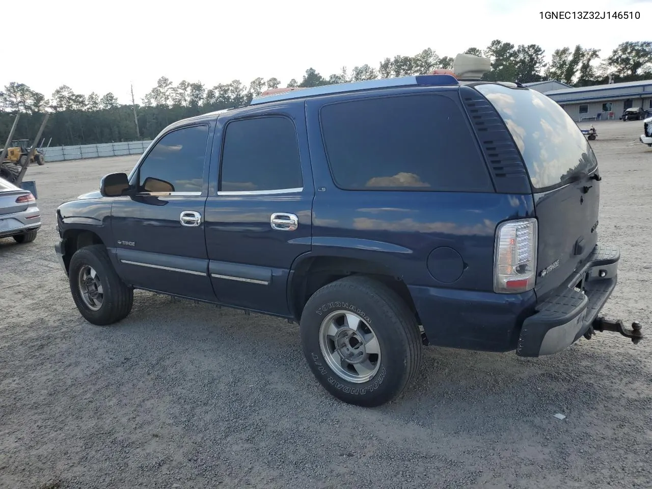 2002 Chevrolet Tahoe C1500 VIN: 1GNEC13Z32J146510 Lot: 72396064