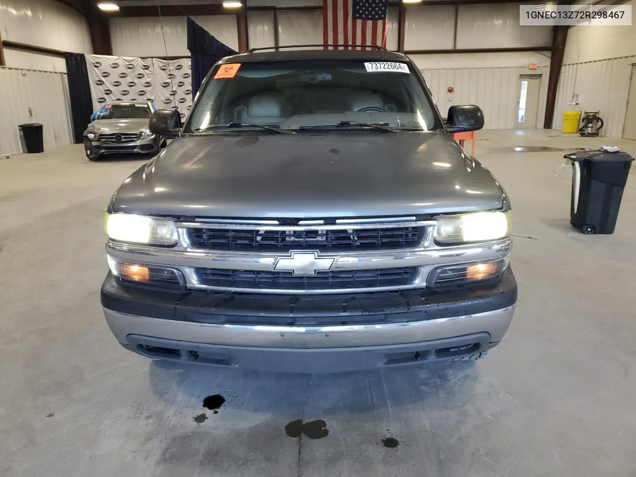 2002 Chevrolet Tahoe C1500 VIN: 1GNEC13Z72R298467 Lot: 73722664