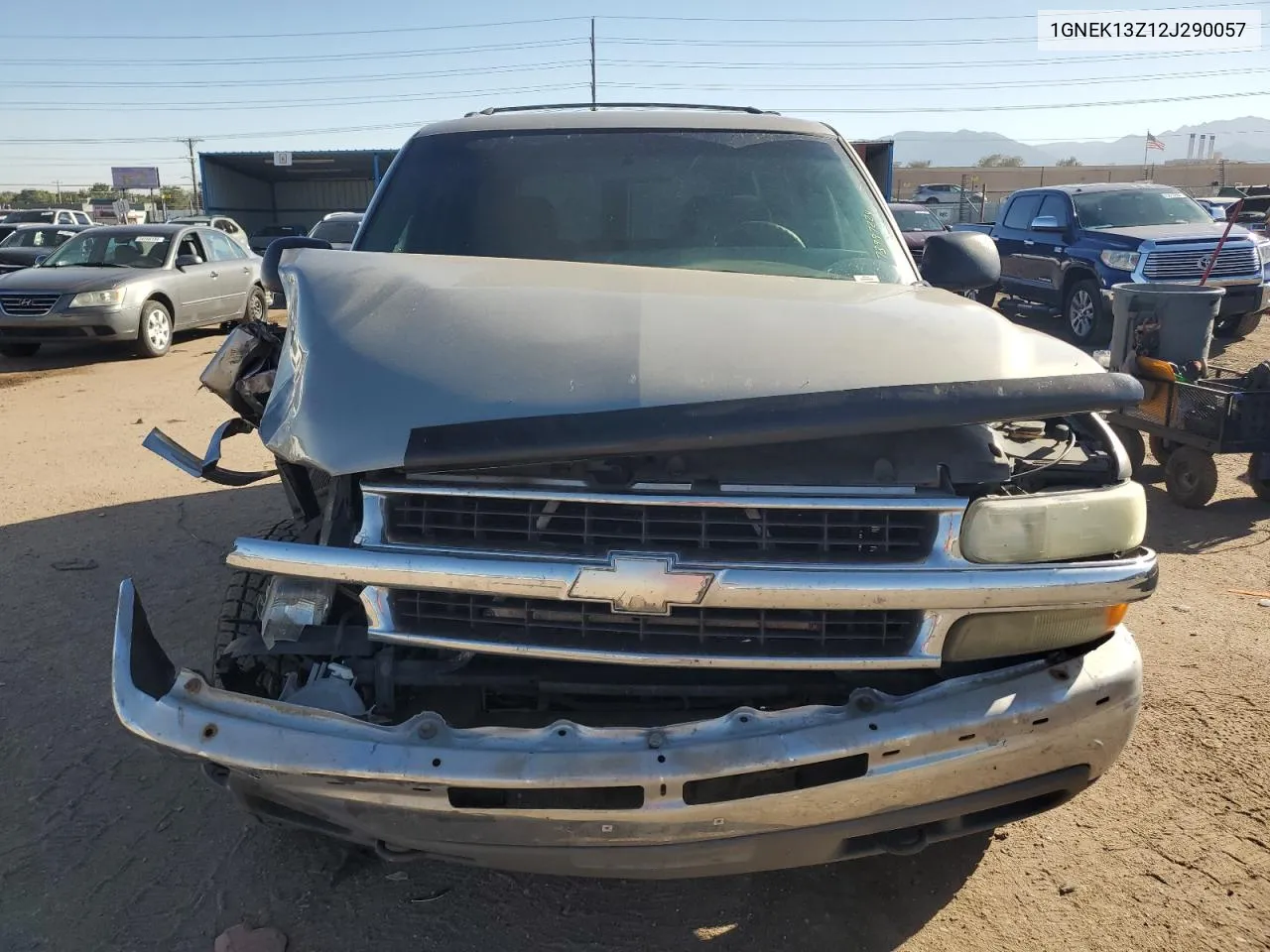 2002 Chevrolet Tahoe K1500 VIN: 1GNEK13Z12J290057 Lot: 73997224