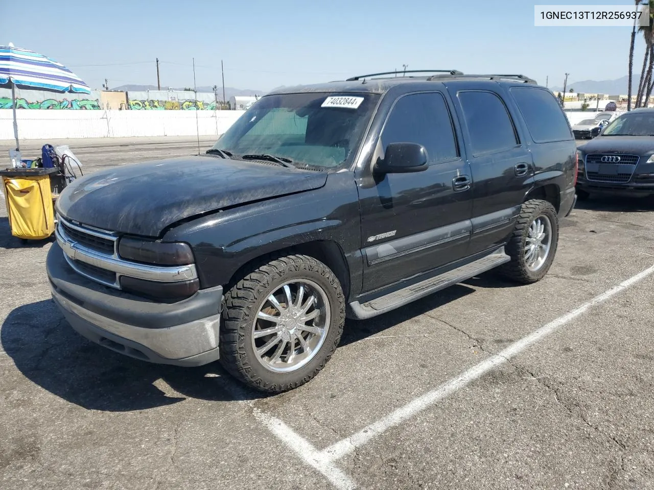 1GNEC13T12R256937 2002 Chevrolet Tahoe C1500