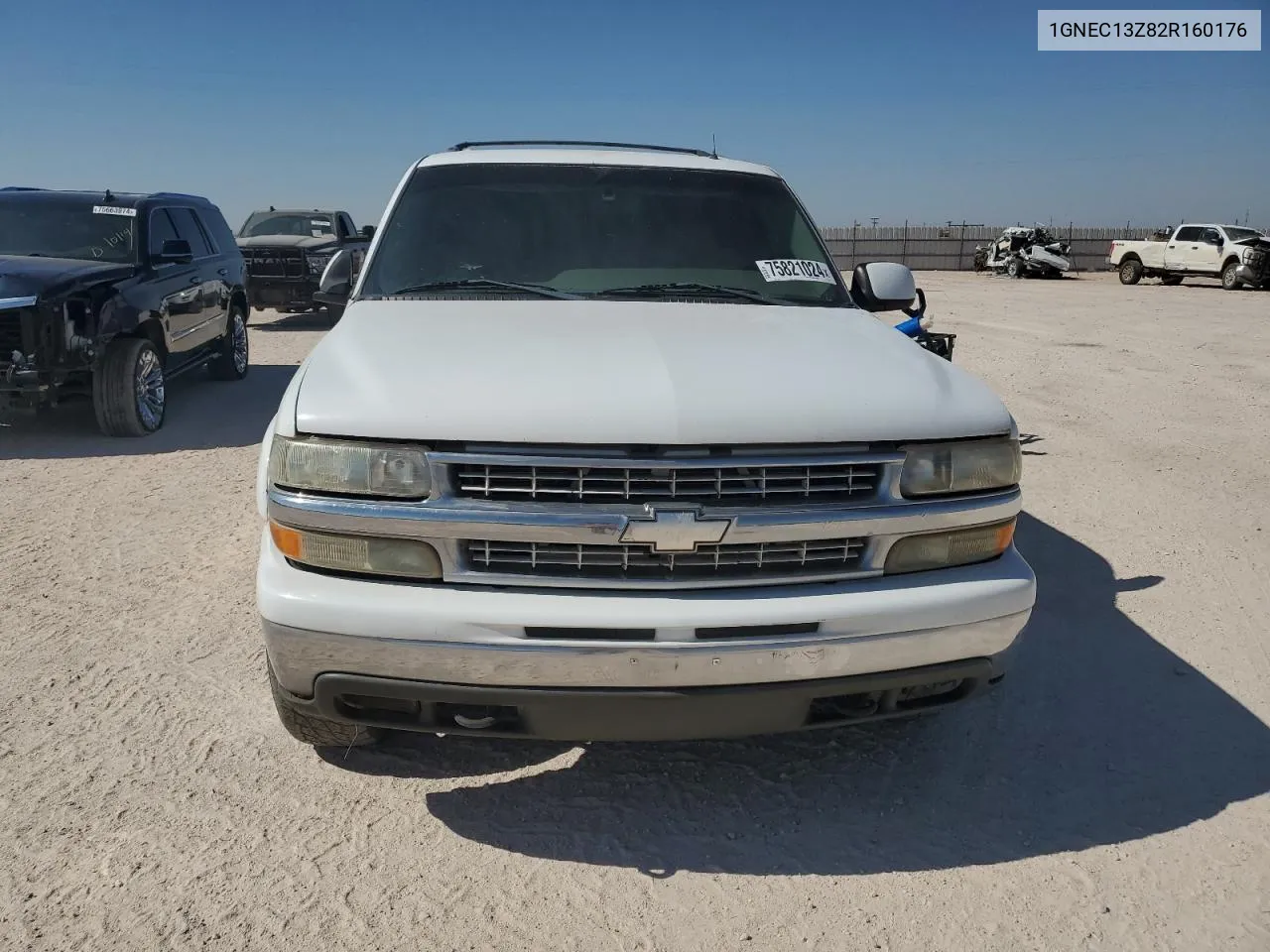 2002 Chevrolet Tahoe C1500 VIN: 1GNEC13Z82R160176 Lot: 75821024