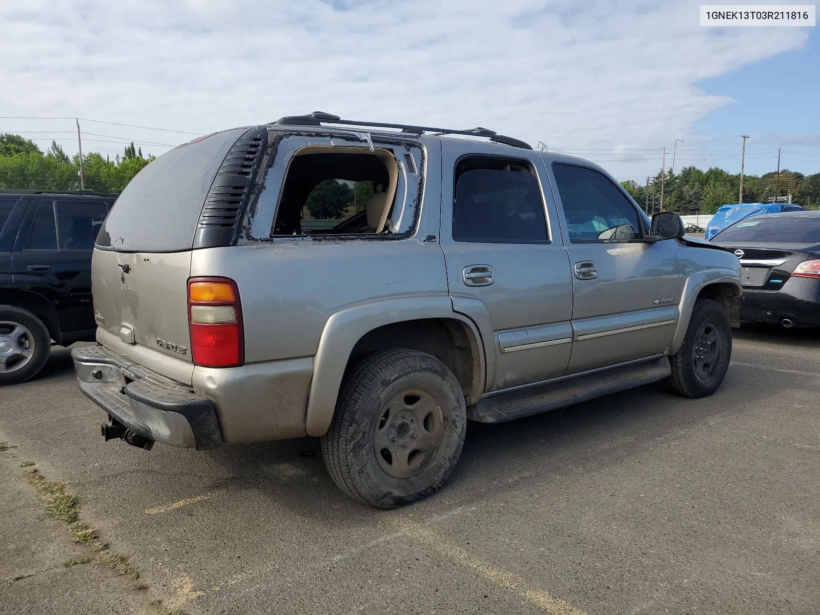 2003 Chevrolet Tahoe K1500 VIN: 1GNEK13T03R211816 Lot: 67413754