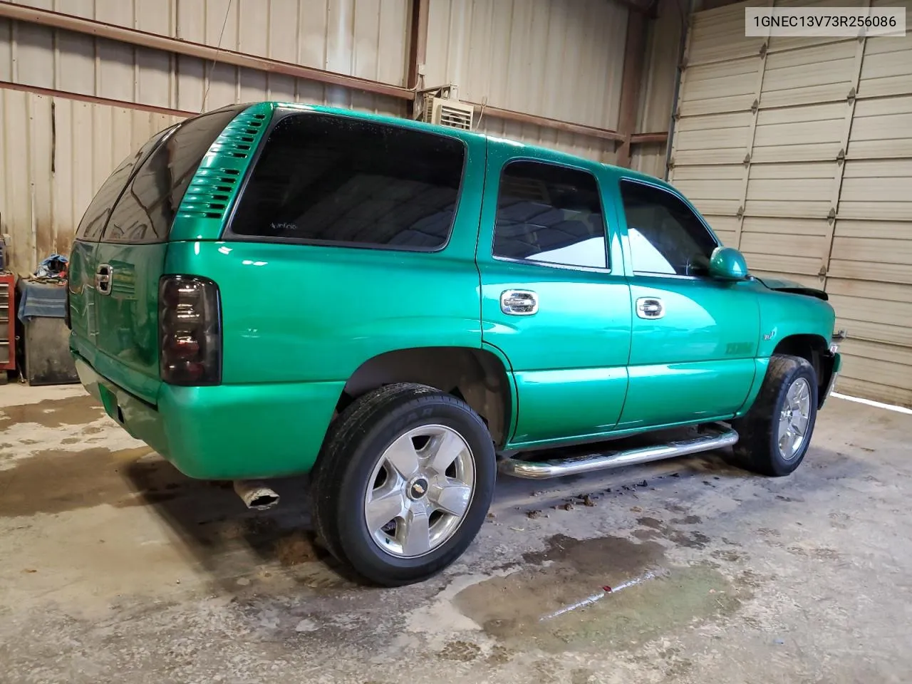 2003 Chevrolet Tahoe C1500 VIN: 1GNEC13V73R256086 Lot: 69854894