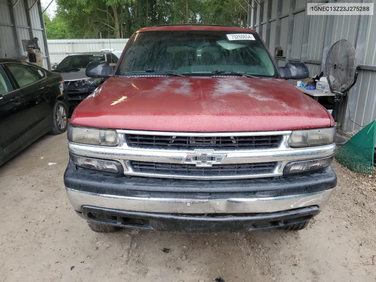 2003 Chevrolet Tahoe C1500 VIN: 1GNEC13Z23J275288 Lot: 70260654