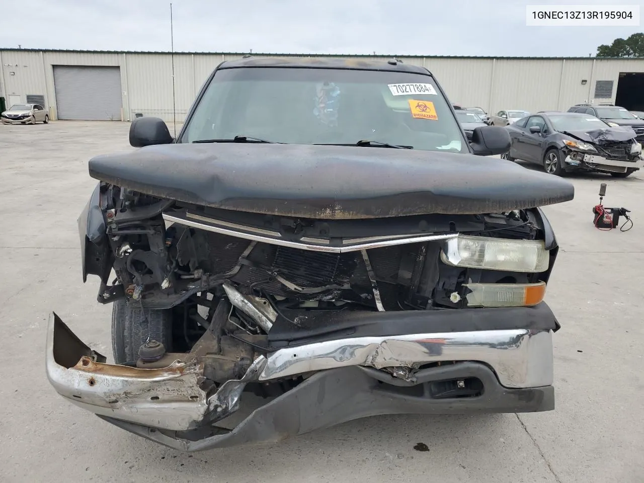 2003 Chevrolet Tahoe C1500 VIN: 1GNEC13Z13R195904 Lot: 70277884