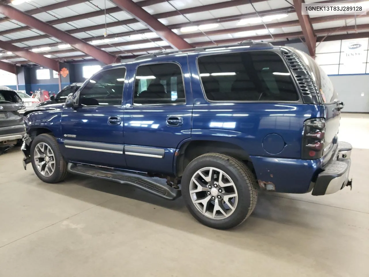 2003 Chevrolet Tahoe K1500 VIN: 1GNEK13T83J289128 Lot: 71075624