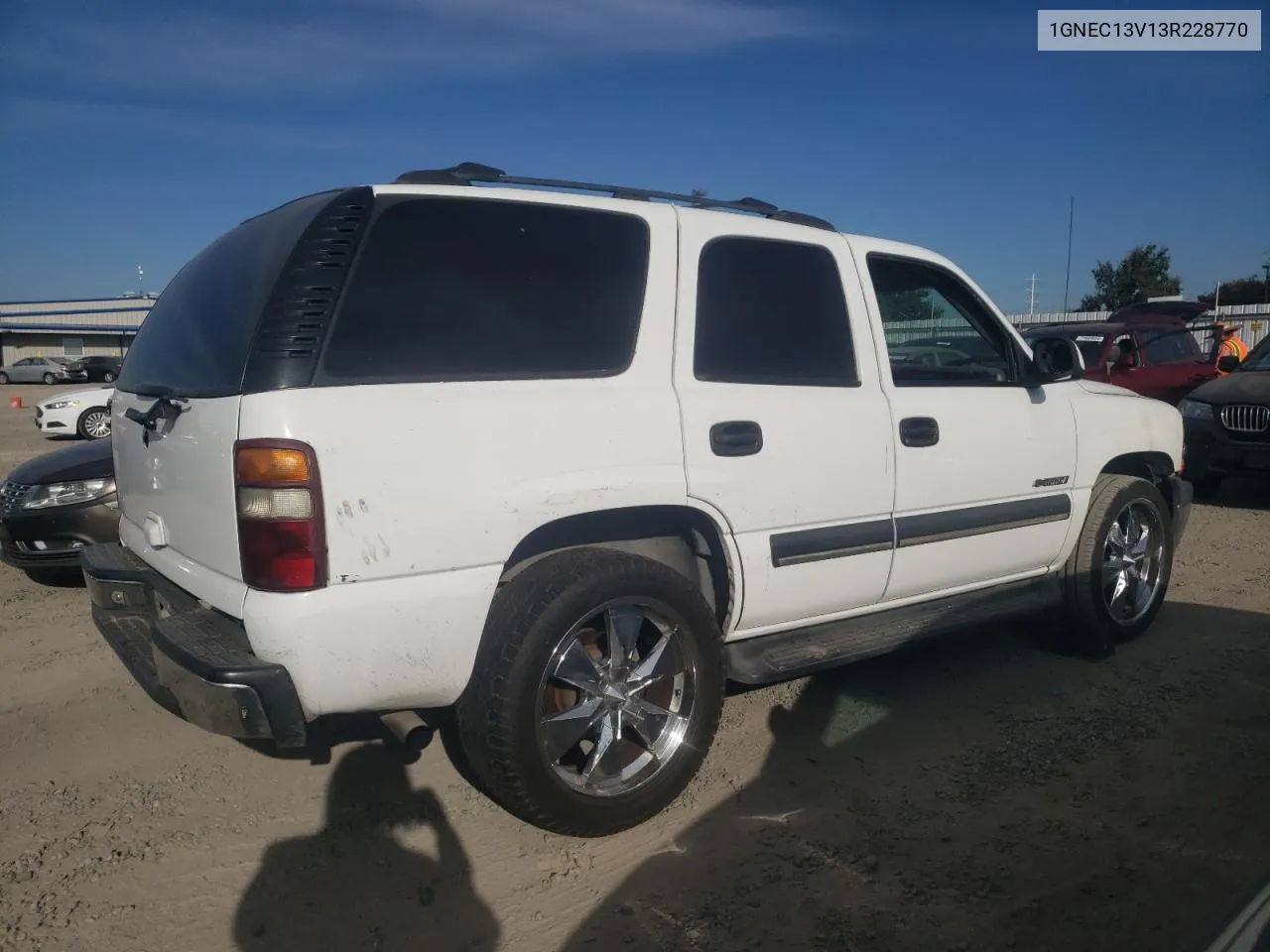 2003 Chevrolet Tahoe C1500 VIN: 1GNEC13V13R228770 Lot: 72266524